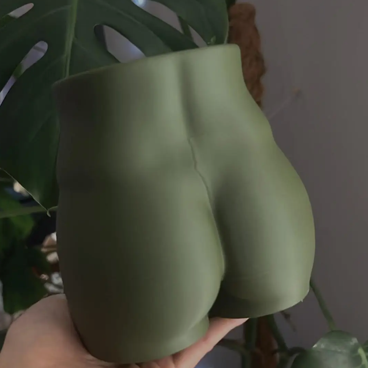 Curvy Peachy planter