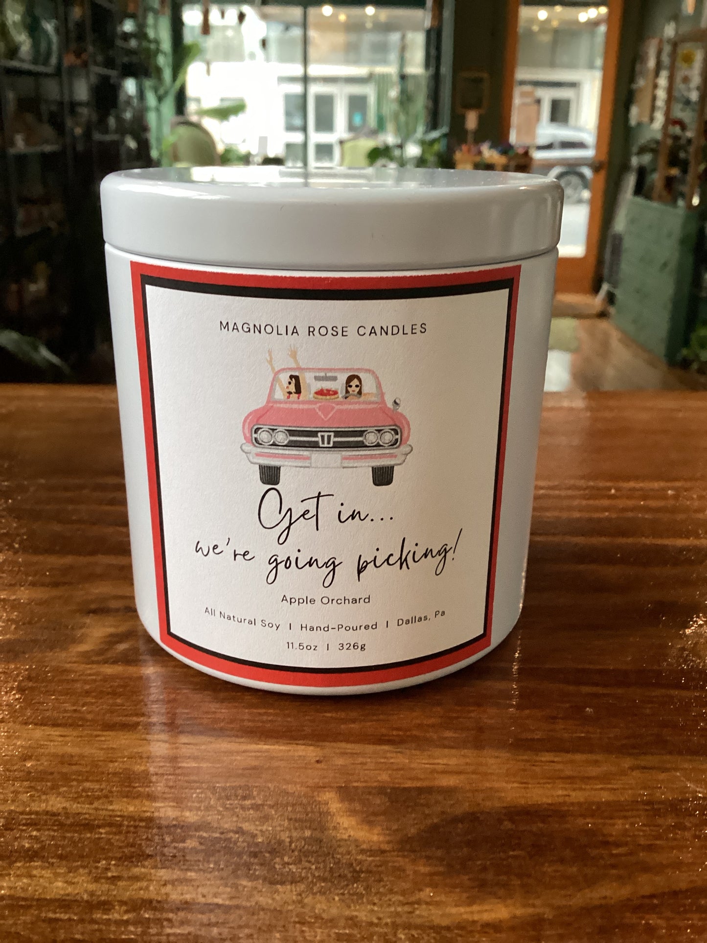 11.5oz Magnolia Rose Candles