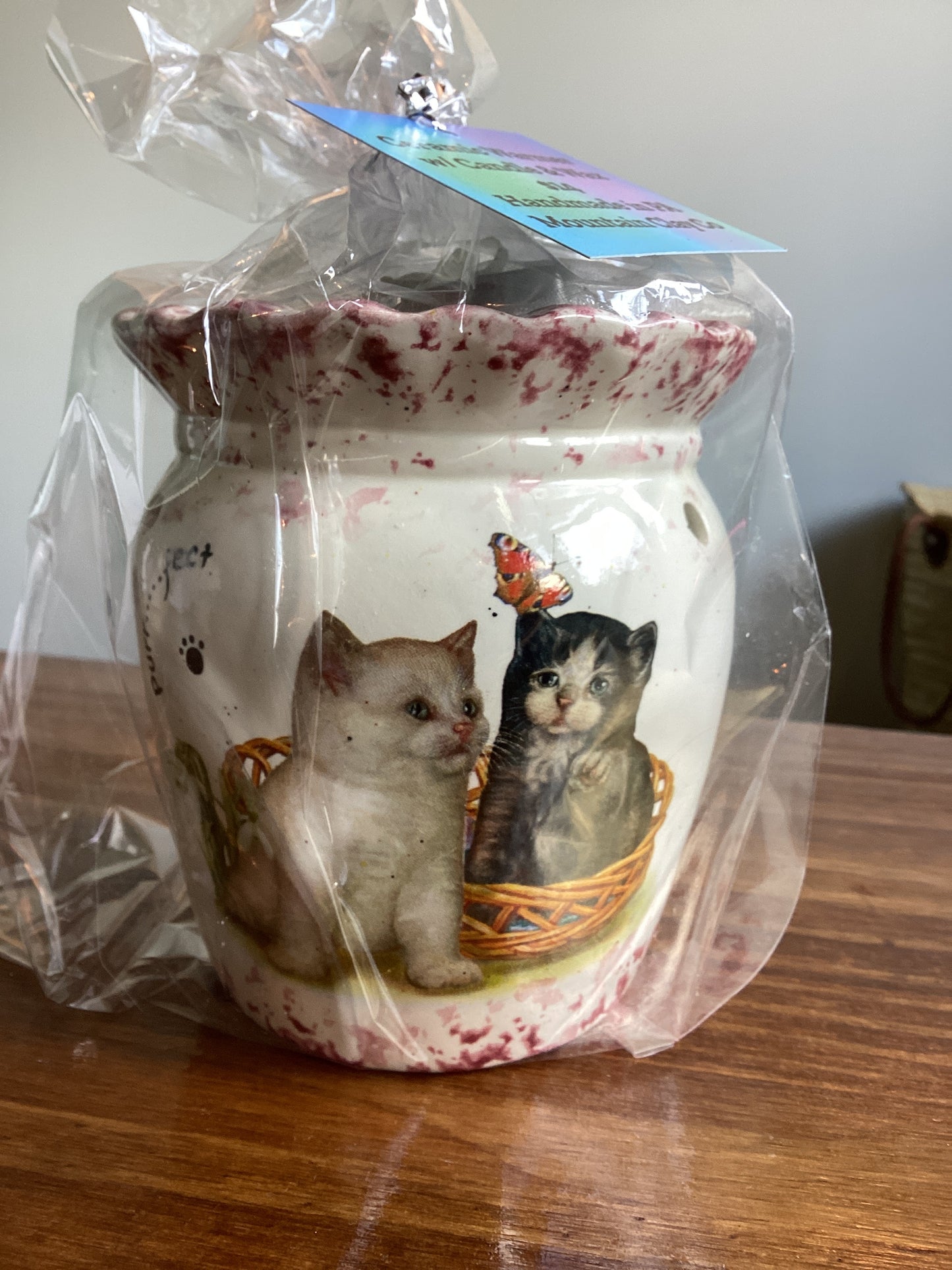 Ceramic warmer w/candle and wax