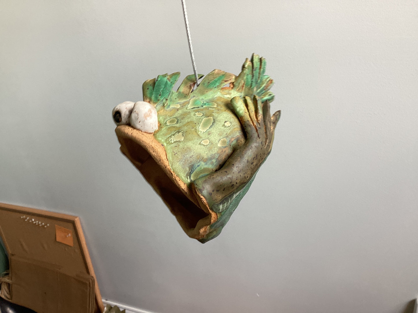 Fish open mouth bird feeder