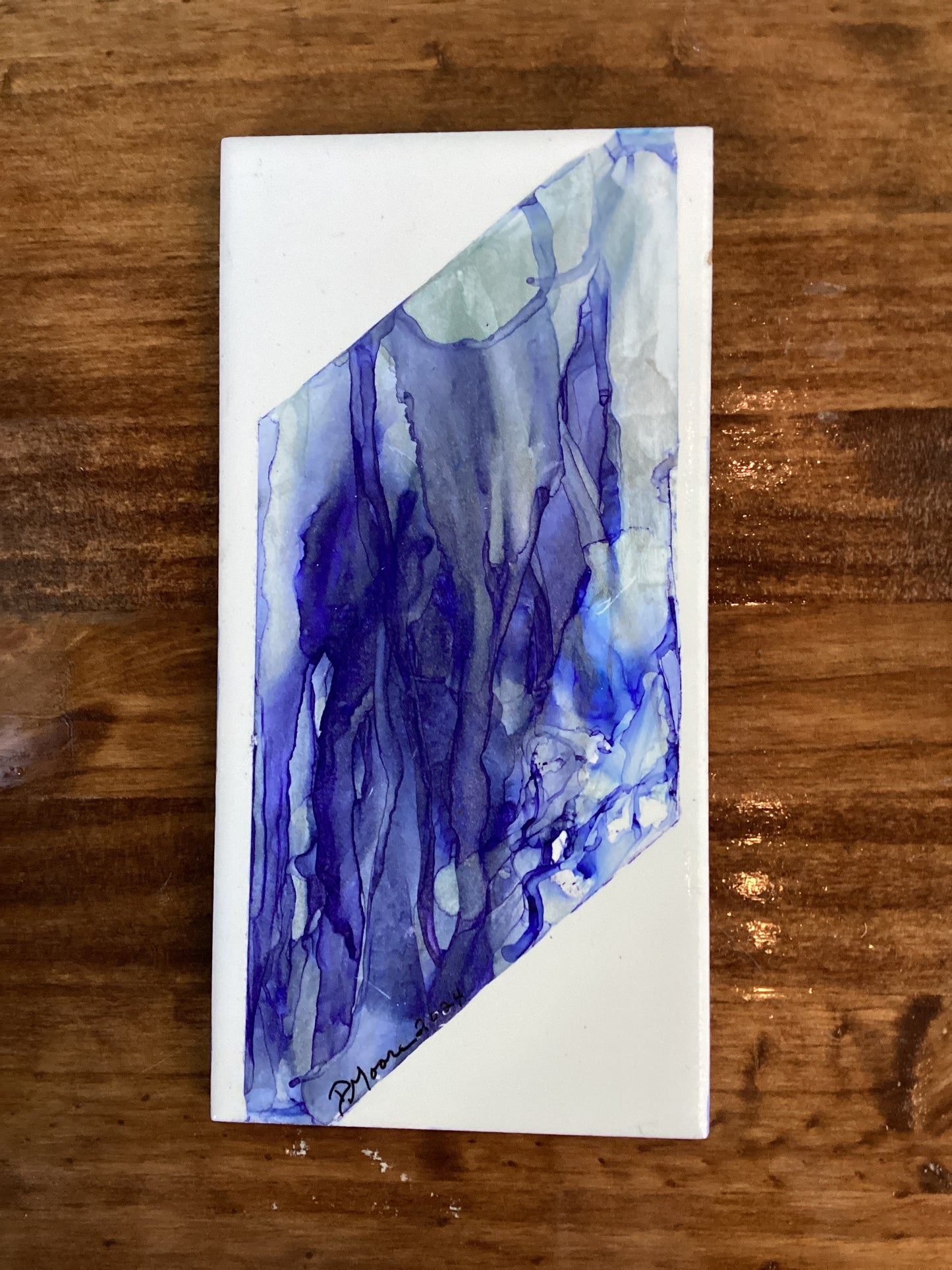 Alcohol ink painting tile coasters with display